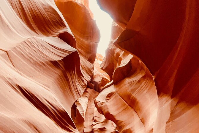 Tourfinda Best Tour Lower Antelope Canyon and Horseshoe Bend Day Trip with Lunch 3